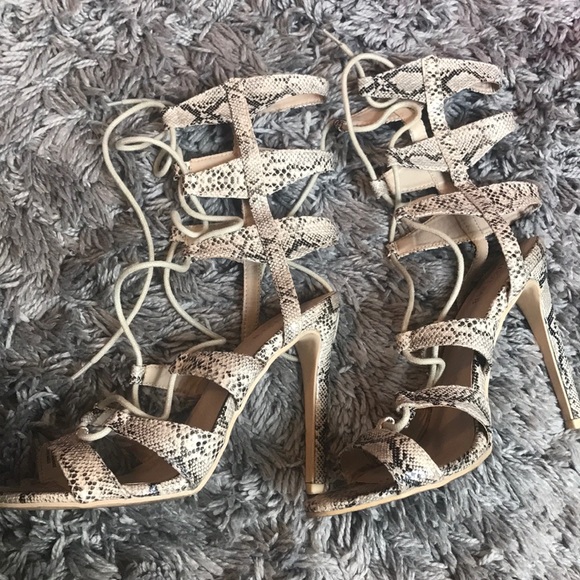 Snake print strap-up heels - Picture 1 of 3